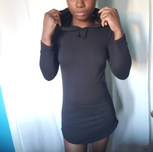 Hoodie top - Picture 2 of 3